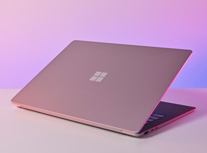 Microsoft sắp ra mắt phiên bản Surface Laptop màn hình 12,5 inch