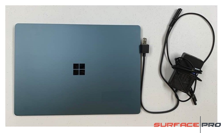 Surface Laptop 1 Core i5/8GB/256GB Like New 99% Giá Cực Tốt