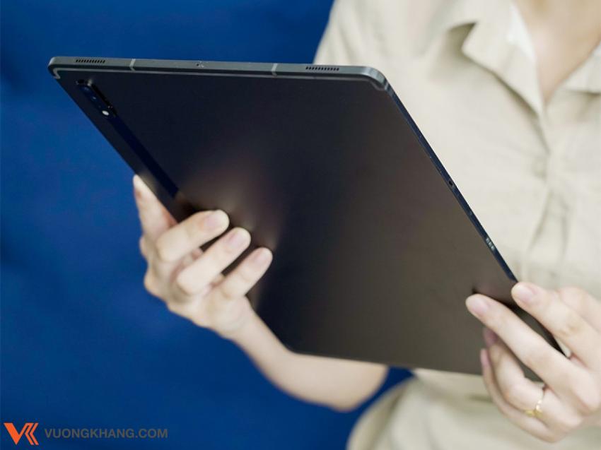 Surface Pro 8 và Samsung Galaxy Tab S8 Ultra: Đấu là chiếc máy tính bảng tốt nhất?