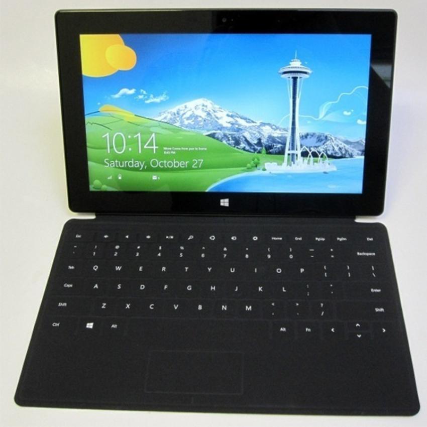 Thiết bị đầu tiên trong dòng Surface được Microsoft giới thiệu và bán trên thị trường là Surface for Windows RT