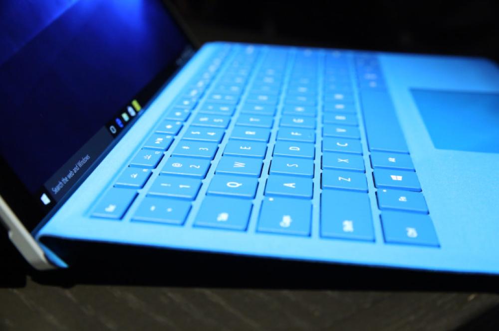 Surface Pro 4 | Core i7 / RAM 16GB / SSD 512GB