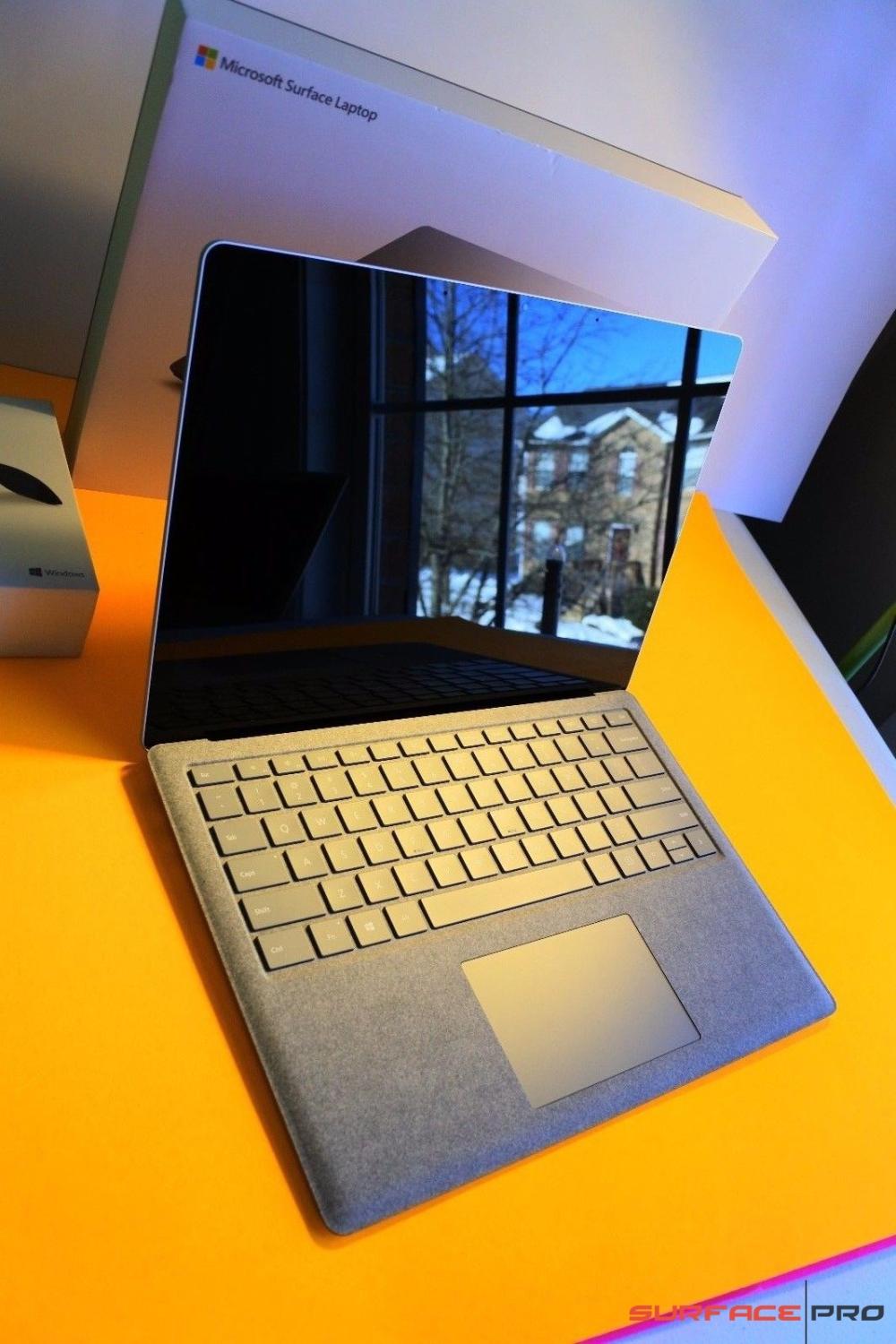 Surface Laptop 2 ( i7/16GB/512GB )